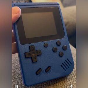 SOLD—Retro Handheld Game Console – 400+ w/ TV Output | (White)